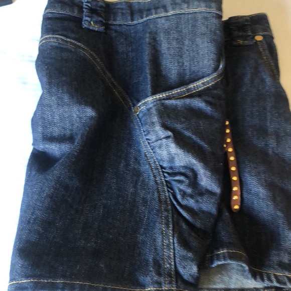 Vintage Marciano Jean scrunch butt skirt - Picture 11 of 13